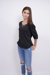 Blusa Negra con detalle en manga